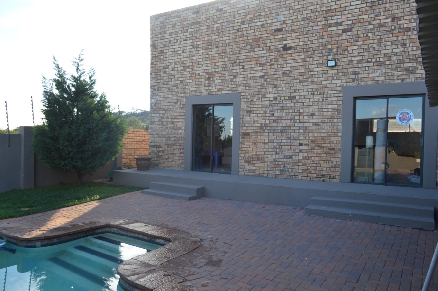 4 Bedroom Property for Sale in Doringkruin North West